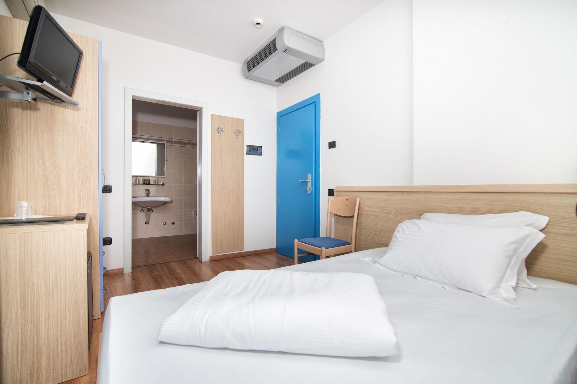 Hi Hotels Riva Del Garda Esterno foto