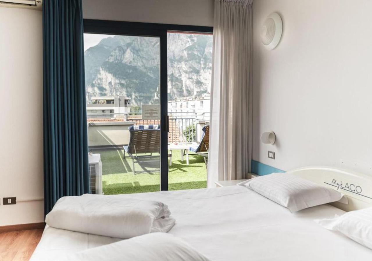 Hi Hotels Riva Del Garda Esterno foto