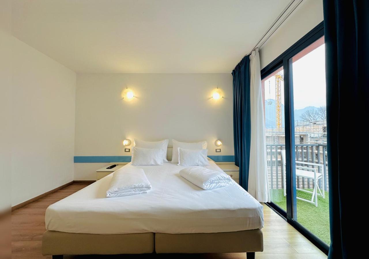Hi Hotels Riva Del Garda Esterno foto
