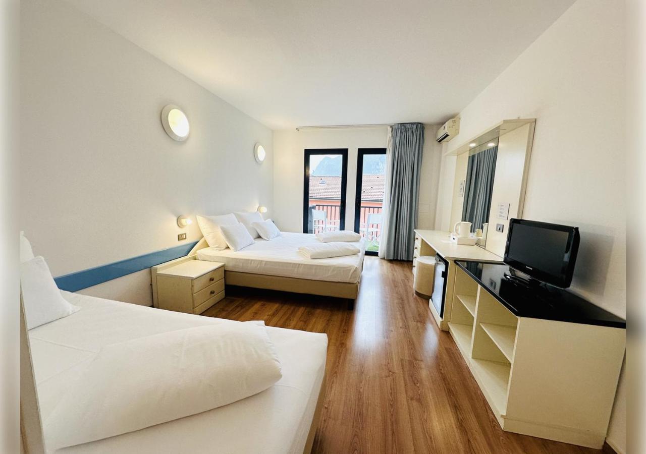 Hi Hotels Riva Del Garda Esterno foto