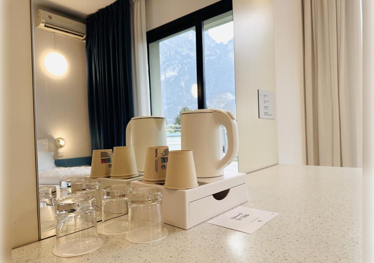 Hi Hotels Riva Del Garda Esterno foto